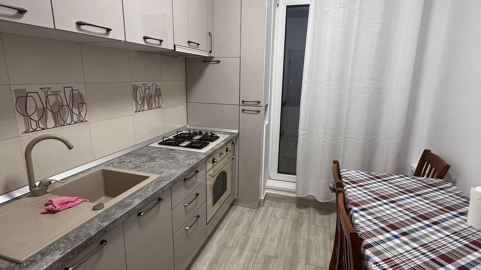 AP. 2 CAMERE PRIMA INCHIRIERE, PARCARE INCLUSA, BLOC NOU, METROU 4 MIN - Poză 5