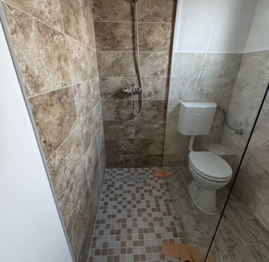 Casa 4 camere, noua, 2024, 500 mp teren, Brebu, Prahova - Poză 12