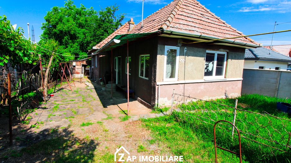 Mureșeni - Casa 80 mp - Teren 784 mp - singur in curte - Poză 3