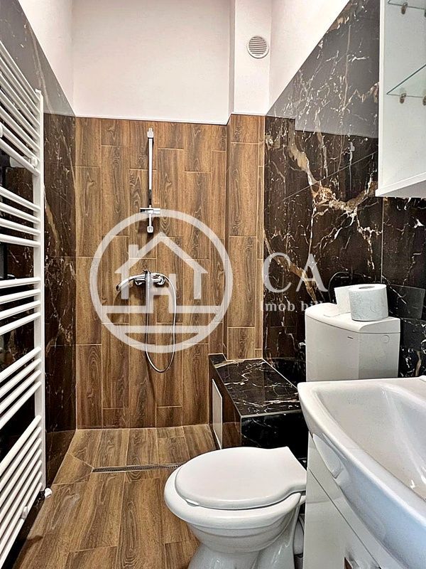 Spațiu birouri de închiriat cu 3 camere în zona Ultracentrala, Oradea - Poză 7