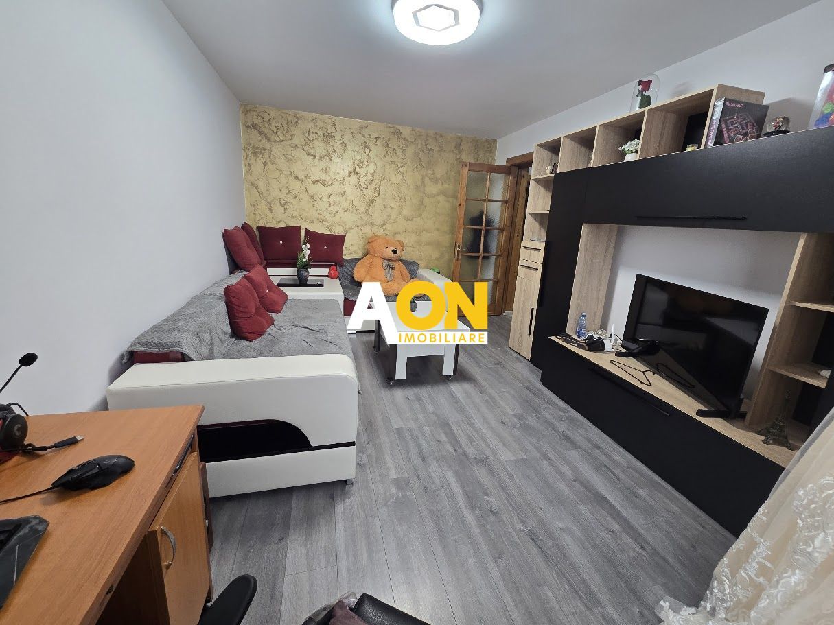 Apartament 3 Camere, 2 Bai, Renovat, Zona Cetate - Poză 7