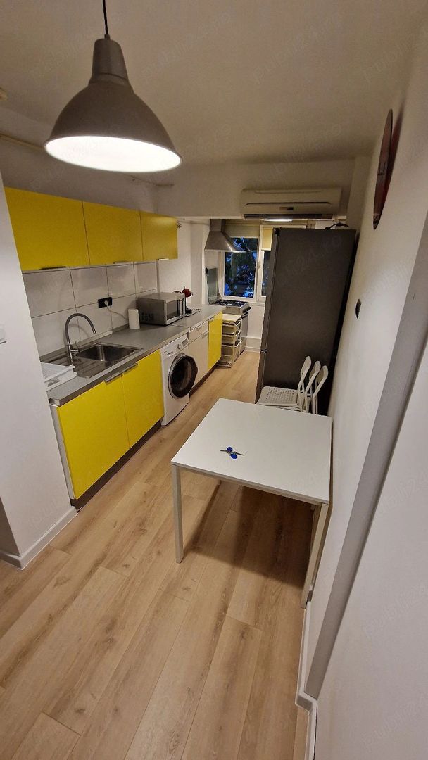 De inchiriat - apartament cu 2 camere, Siderurgistilor Vest , etaj 1 - Poză 2