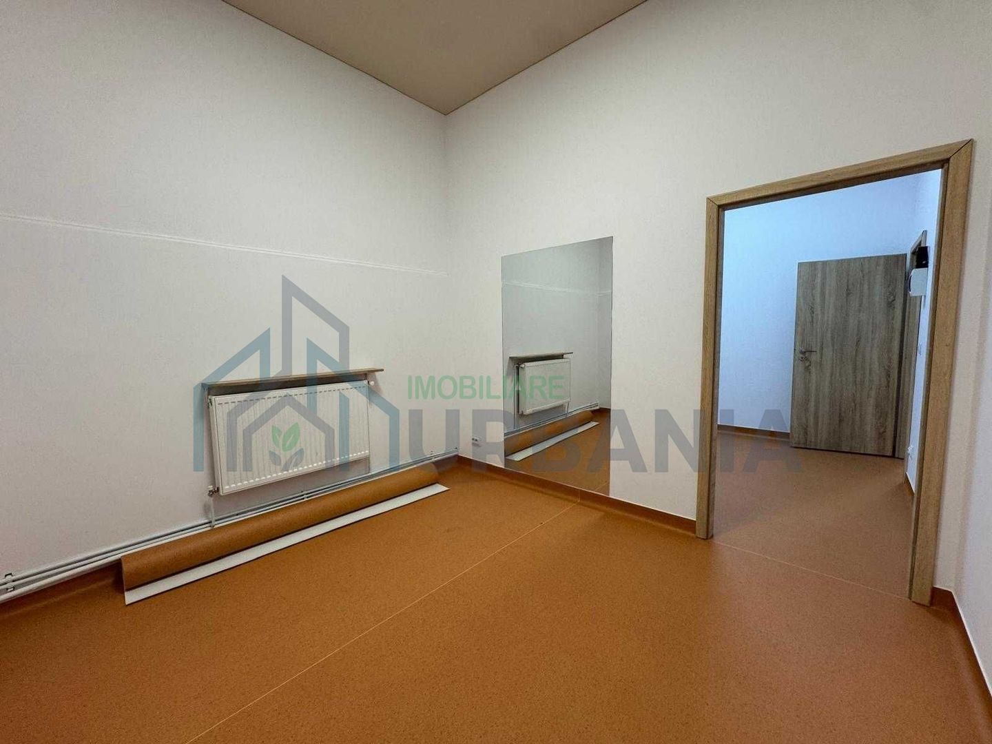 Spațiu comercial/birou în zona Palas, Str. Smârdan, 150 mp utili, liber, renovat, acte la zi - Poză 4