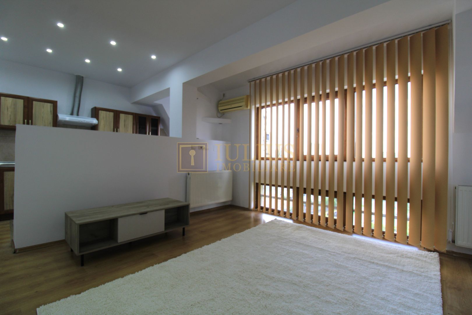 Zona Odobescu, 2 camere, centrala proprie, bloc 2008 - Poză 1