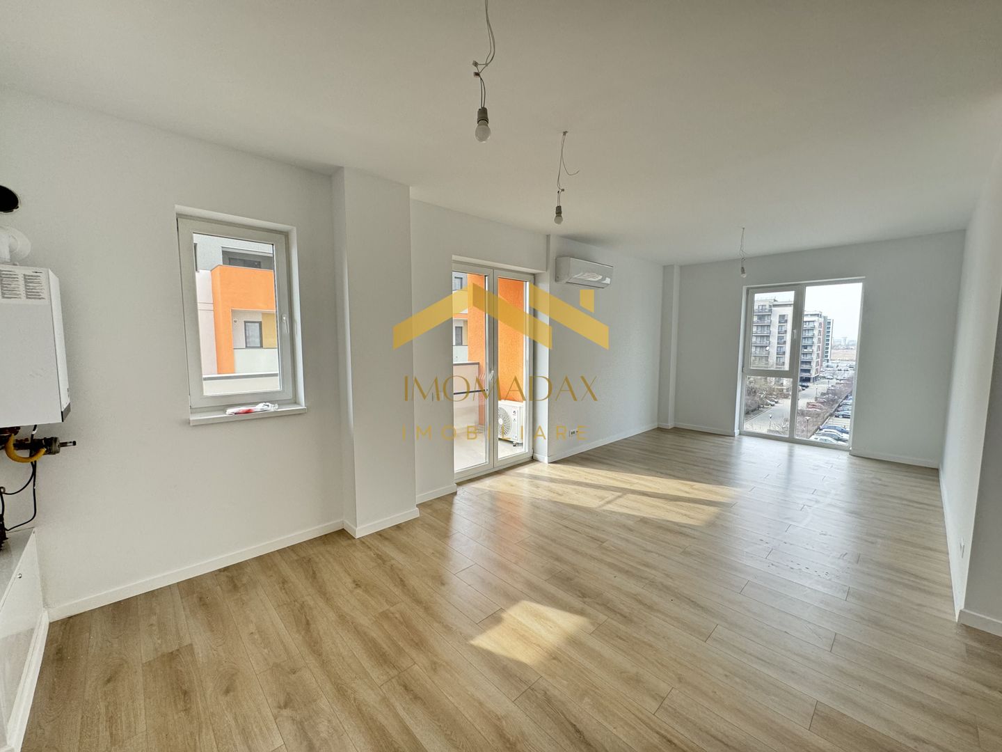 -Apartament-3 camere -2 bai- - Poză 10