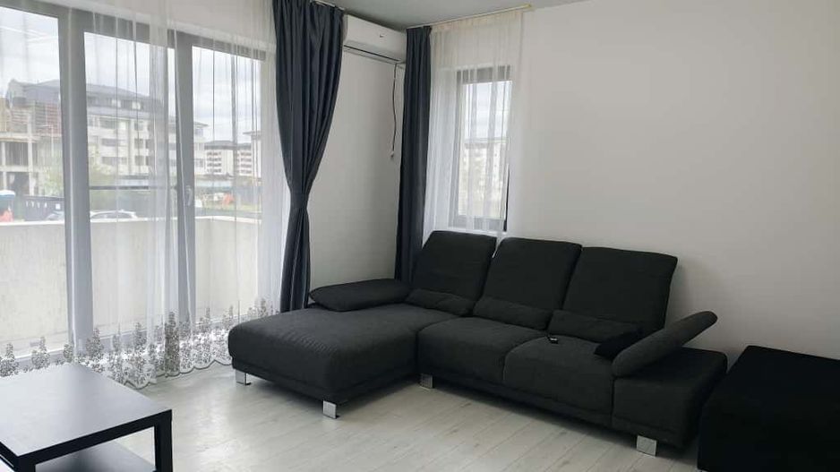 Apartament de vanzare - Poză 1