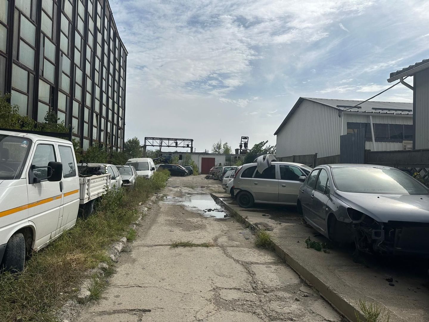 Platformă Industrială cu Cale Ferată si Infrastructură Completă - Poză 16