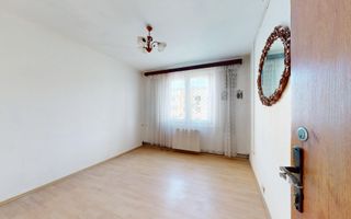 Apartament 3 camere decomandat 65 mp utili Bloc 1984 reabilitat - Poză 14