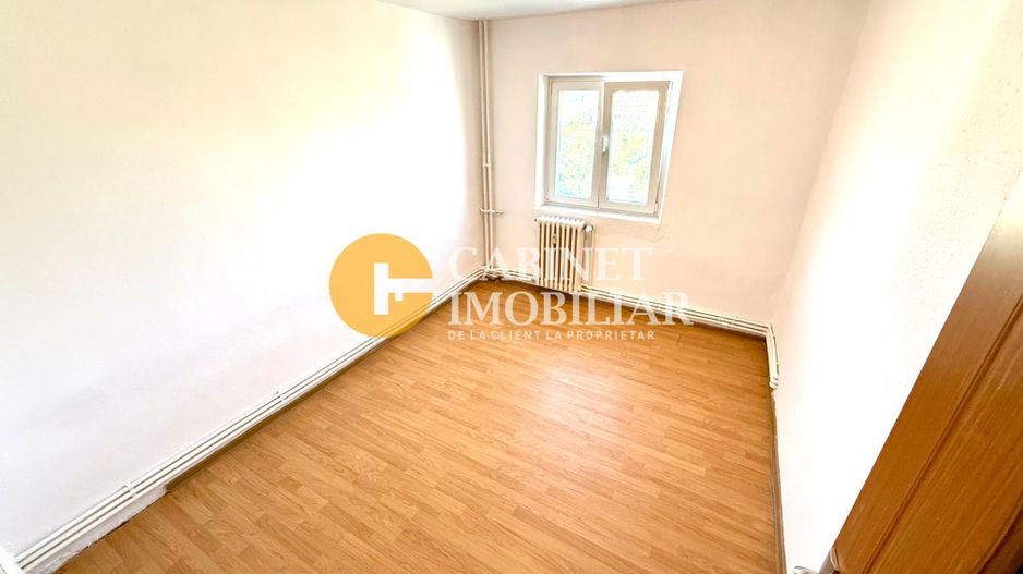 2 CAMERE DECOMANDAT, Liber - Alexandru Cel Bun - Poză 3