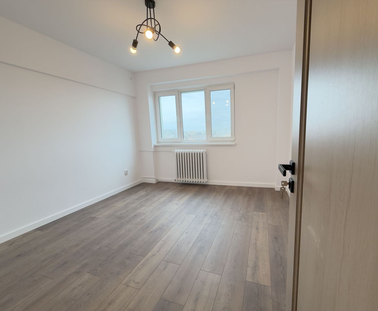 Apartament 3 Camere – 200 m Metrou Basarab, Titulescu - Poză 4