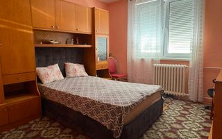 Apartament cu 3 camere | Etaj 1 | Bulevardul Dacia | Oradea - Poză 1