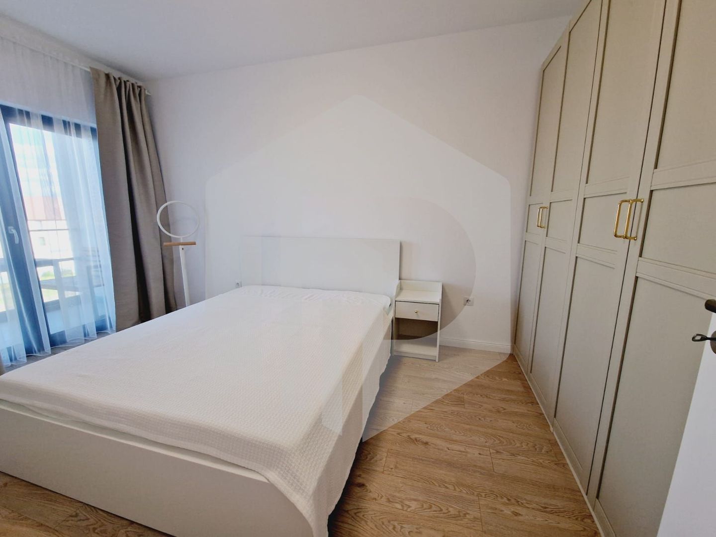 Apartament modern 2 camere loc de parcare inclus - Poză 14