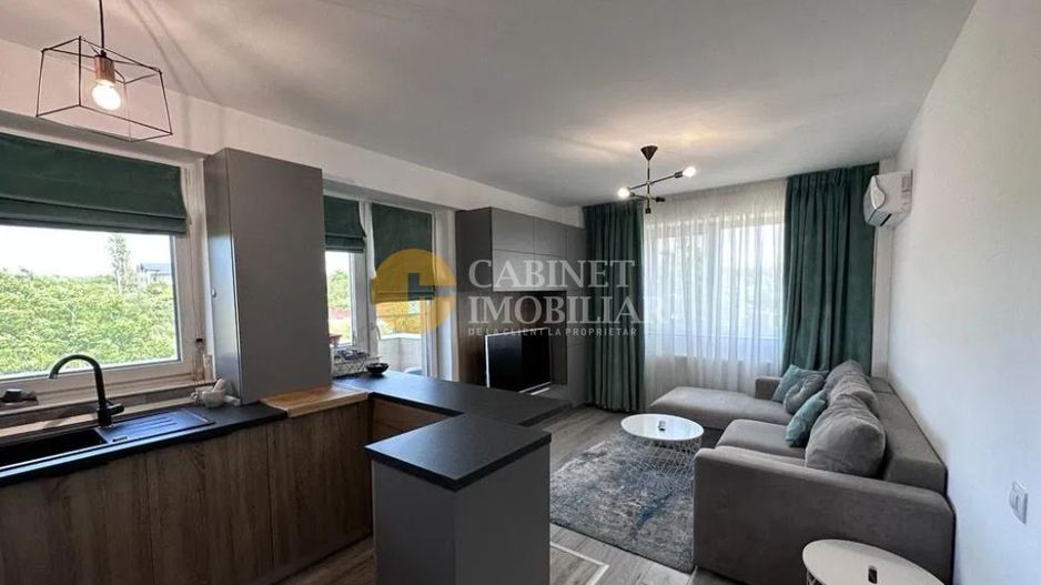 Pacurari Etaj 2 Apartament 3 camere mobilat-utilat complet garaj + loc parcare - Poză 1
