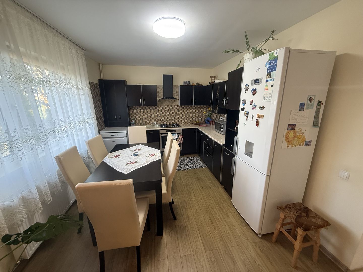 Vila de vânzare 160 mp - complet mobilată și utilata  - Câmpina ! - Poză 7