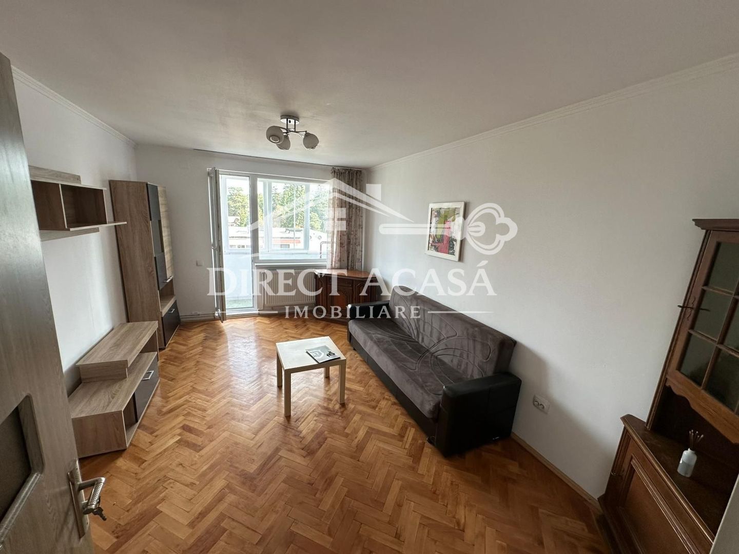 Apartament cu 2 camere de inchiriat-Str Vulcan-Zona Centru - Poză 1