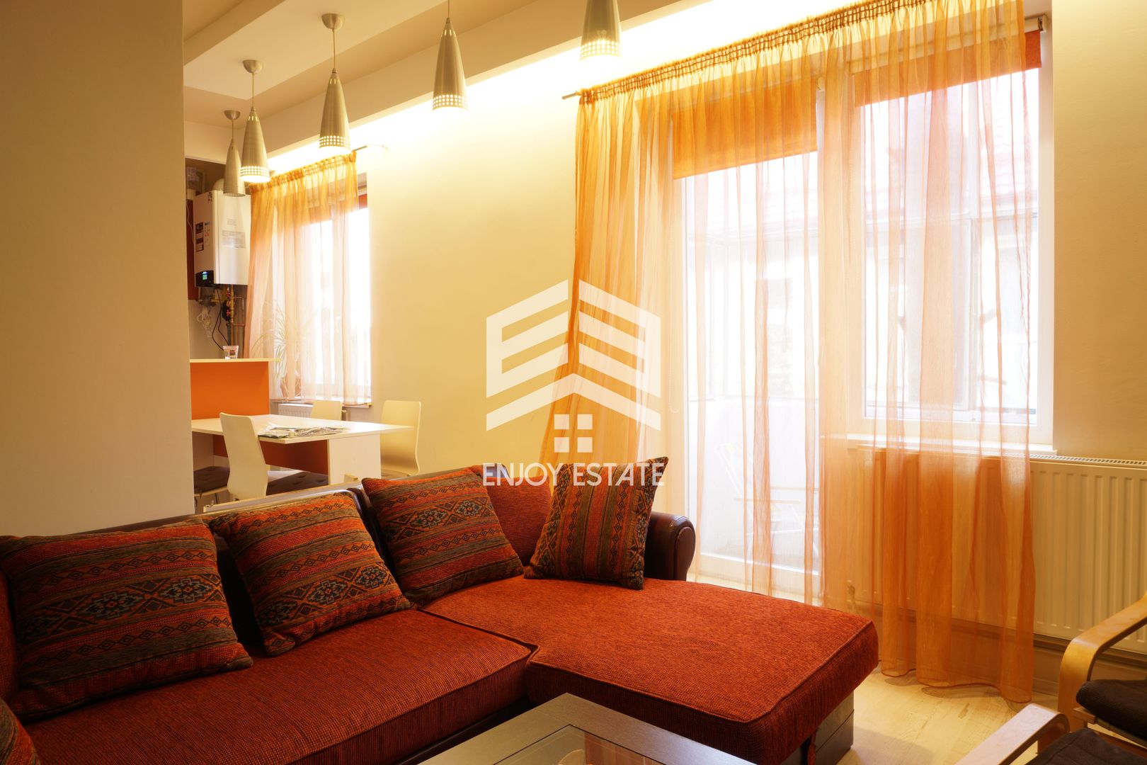 Apartament cu 2 camere de inchiriat pet friendly centru vechi! - Poză 1