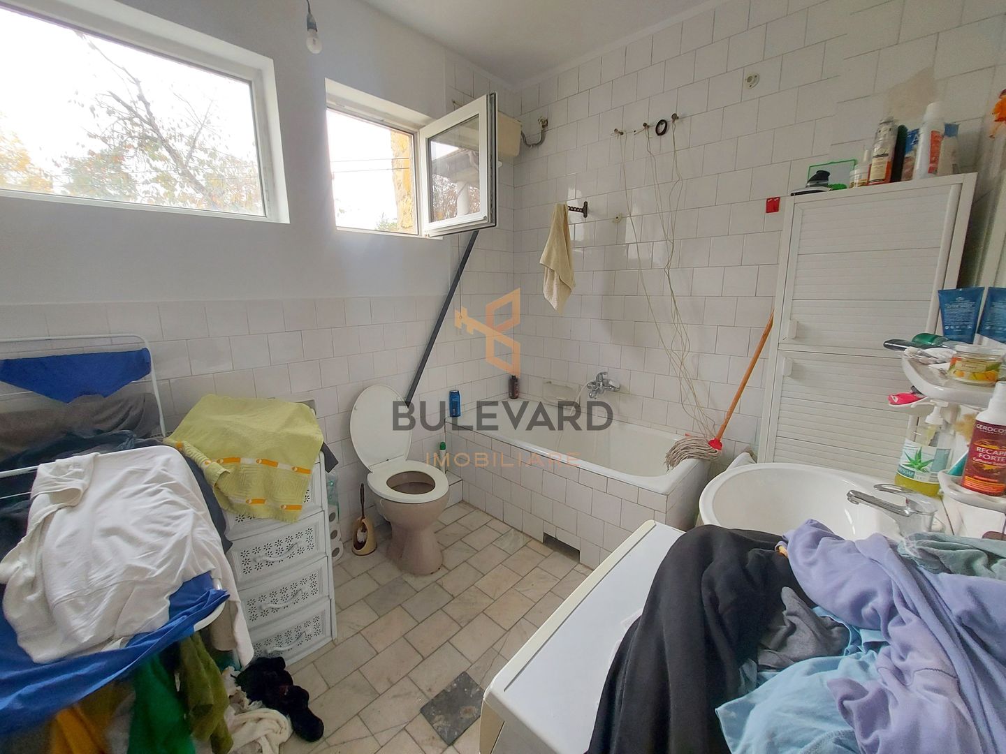 Casa in Gruia cu un view deosebit + teren de 1000mp! - Poză 12