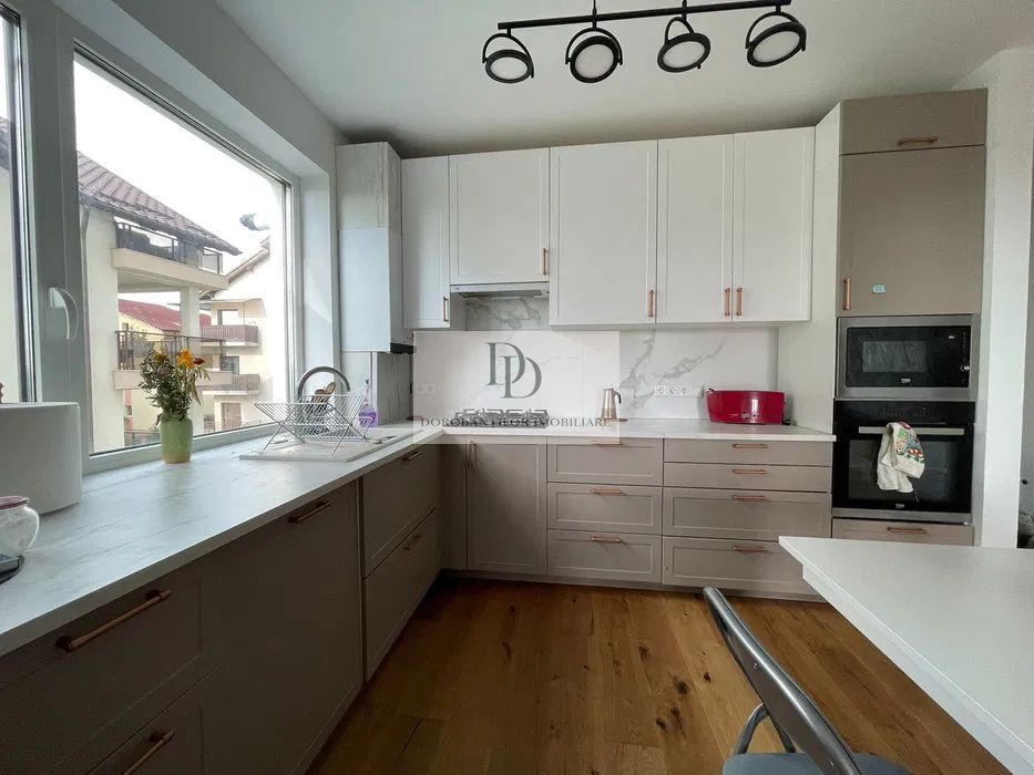 Apartament elegant 4 camere | Garaj privat | Cartier Europa - Poză 3