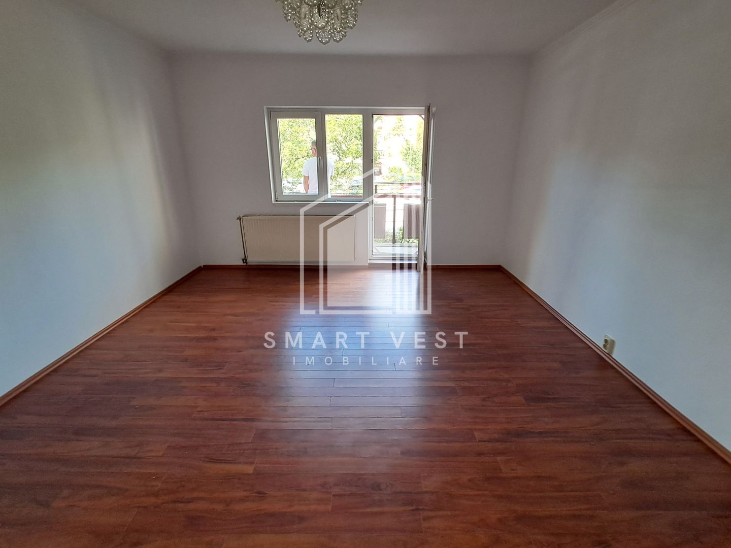 Apartament 2 camere | Etaj 1 | Zona Micro 16 - Poză 1