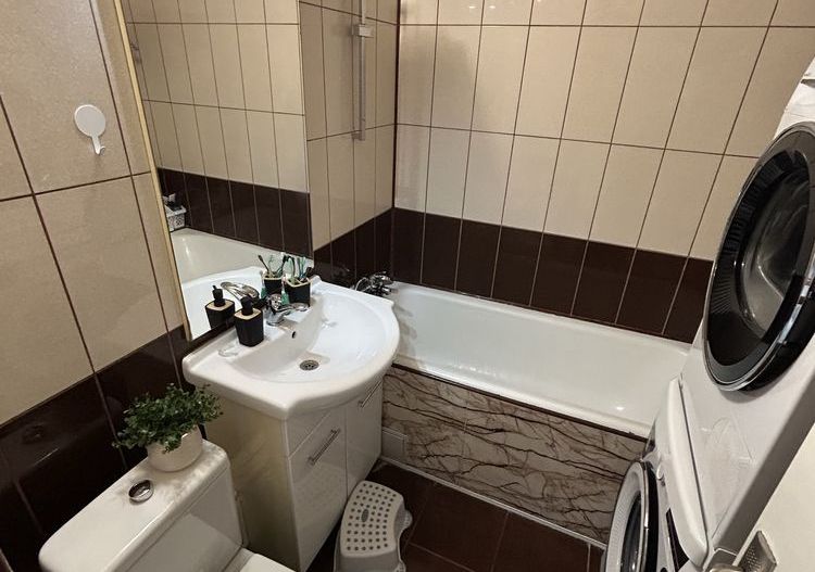 De vanzare Apartament 3 camere Gorjului - Poză 6