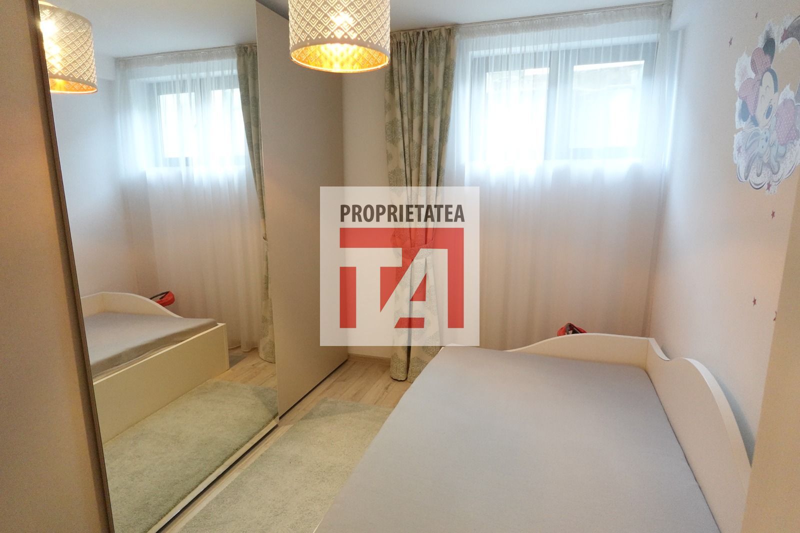 Apartament cu 3 camere decomandat zona Dealul  Florilor - Poză 5