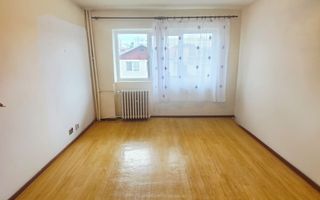 Vanzare apartament 2 camere decomandat, Malu Rosu, parter inalt - Poză 1