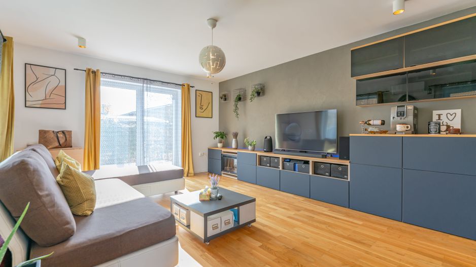Casa mobilata utilata modern cartier Izvor Tarlungeni Brasov - Poză 2