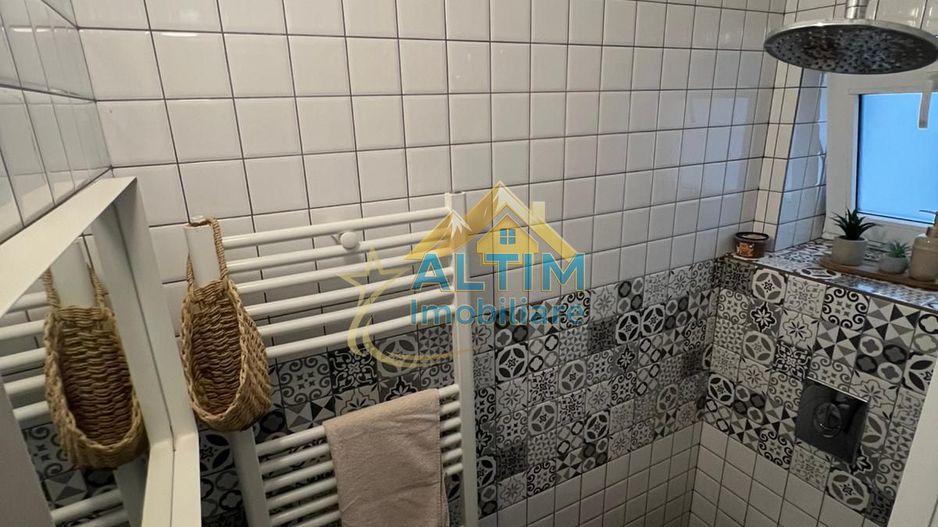 OPORTUNITATE: Garsonieră în Centrul Istoric, Brașov - Poză 6