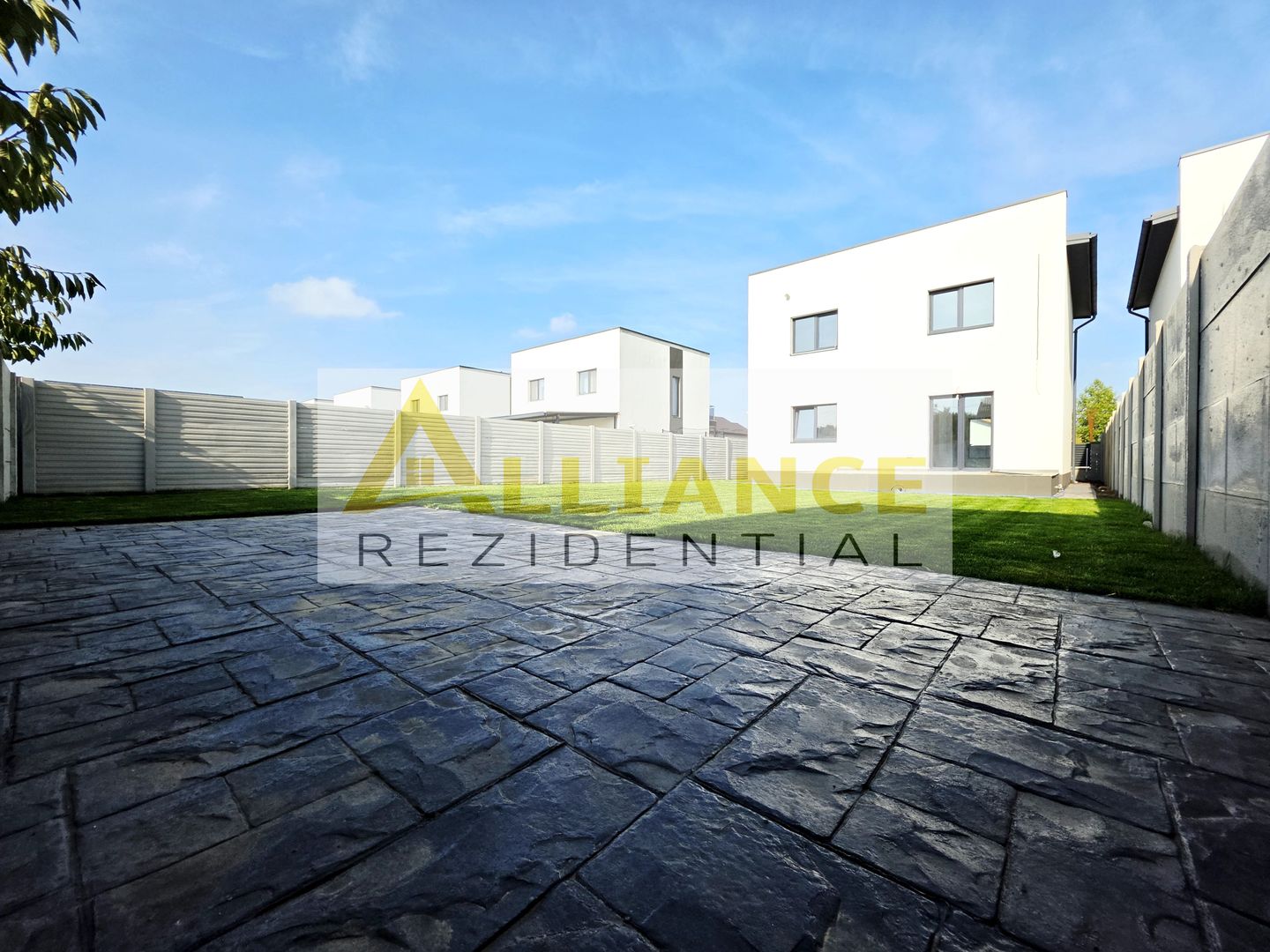 Vila 4 Camere | Mobilată si utilata | Curte amenajata - Poză 1