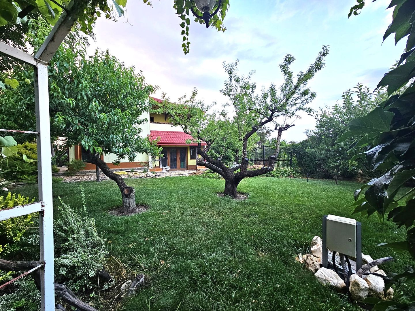 Teren deosebit cu casa/vila de vanzare in Techirghiol Constanta - Poză 9