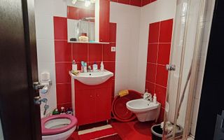 Apartament cu 3 camere, 81 mp, 2 balcoane de 18 mp, zona Panemar. - Poză 7