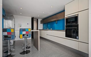 OPORTUNITATE 4 CAMERE DE INCHIRIAT ALIA APARTMENTS - Poză 16