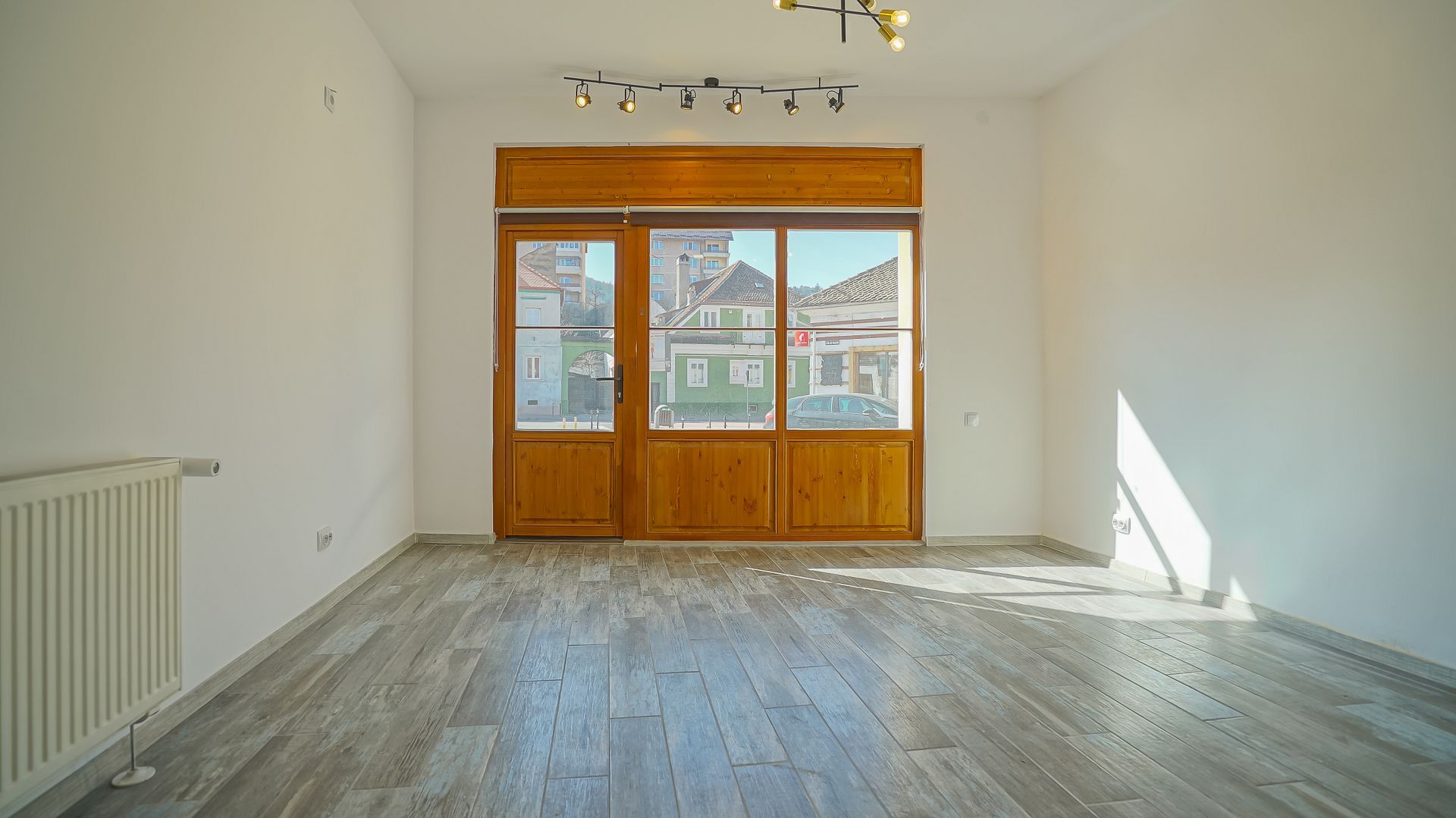 Investiție imobiliară în Brașov, poziție premium, venit constant! - Poză 19