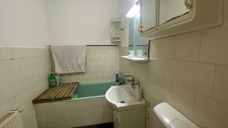 Apartament 2 camere decomandate Titulescu, Scoala nr 12 - Poză 8