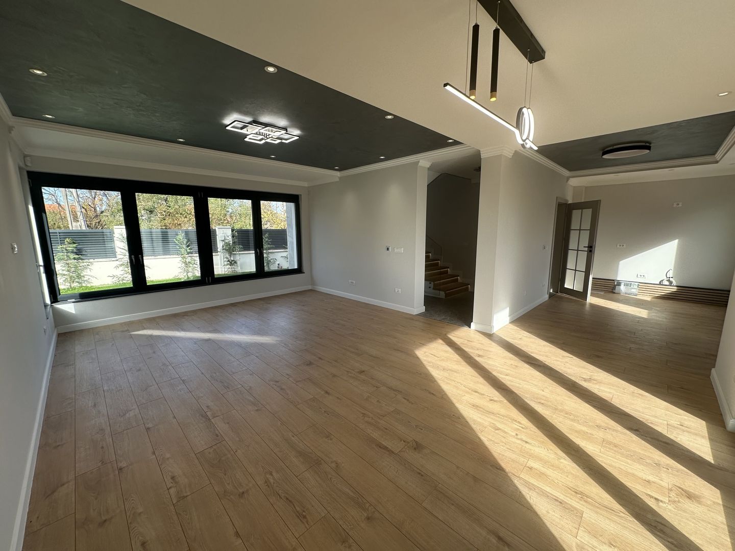 CASA INDIVIDUALA - Poză 2