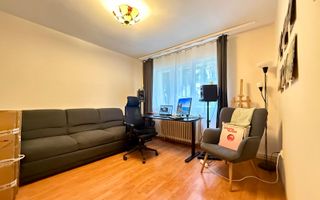 2 camere decomandate, lângă Baza Sportivă La Terenuri - Poză 3