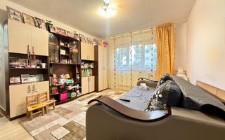 3 camere semidecomandate, zona Bucegi Mănăștur! - Poză 3