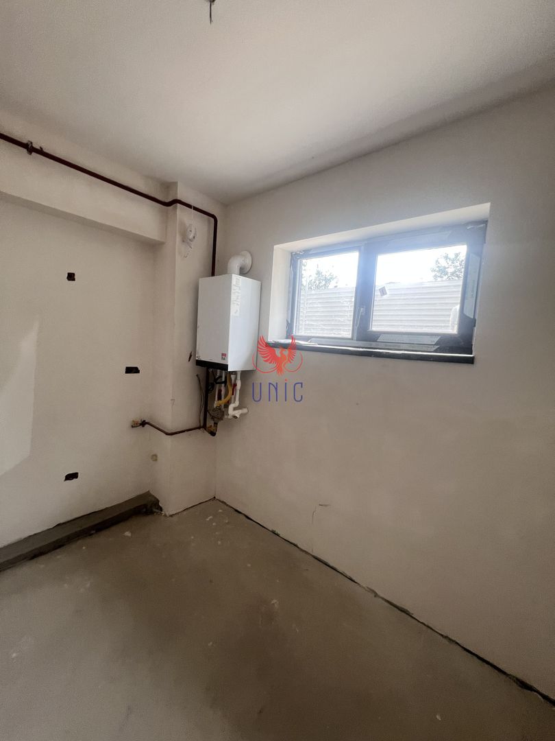 apartament bliateral, decomandat, zona centrala - Poză 3