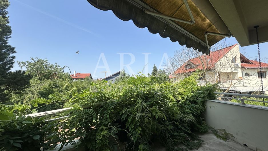 Vilă cu piscină | COMPLEX REZIDENTIAL EROU IANCU NICOLAE - Poză 6