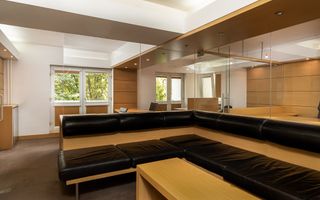 UNIRII FANTANI - 5 camere de vanzare - investitie rara si eleganta - Poză 6