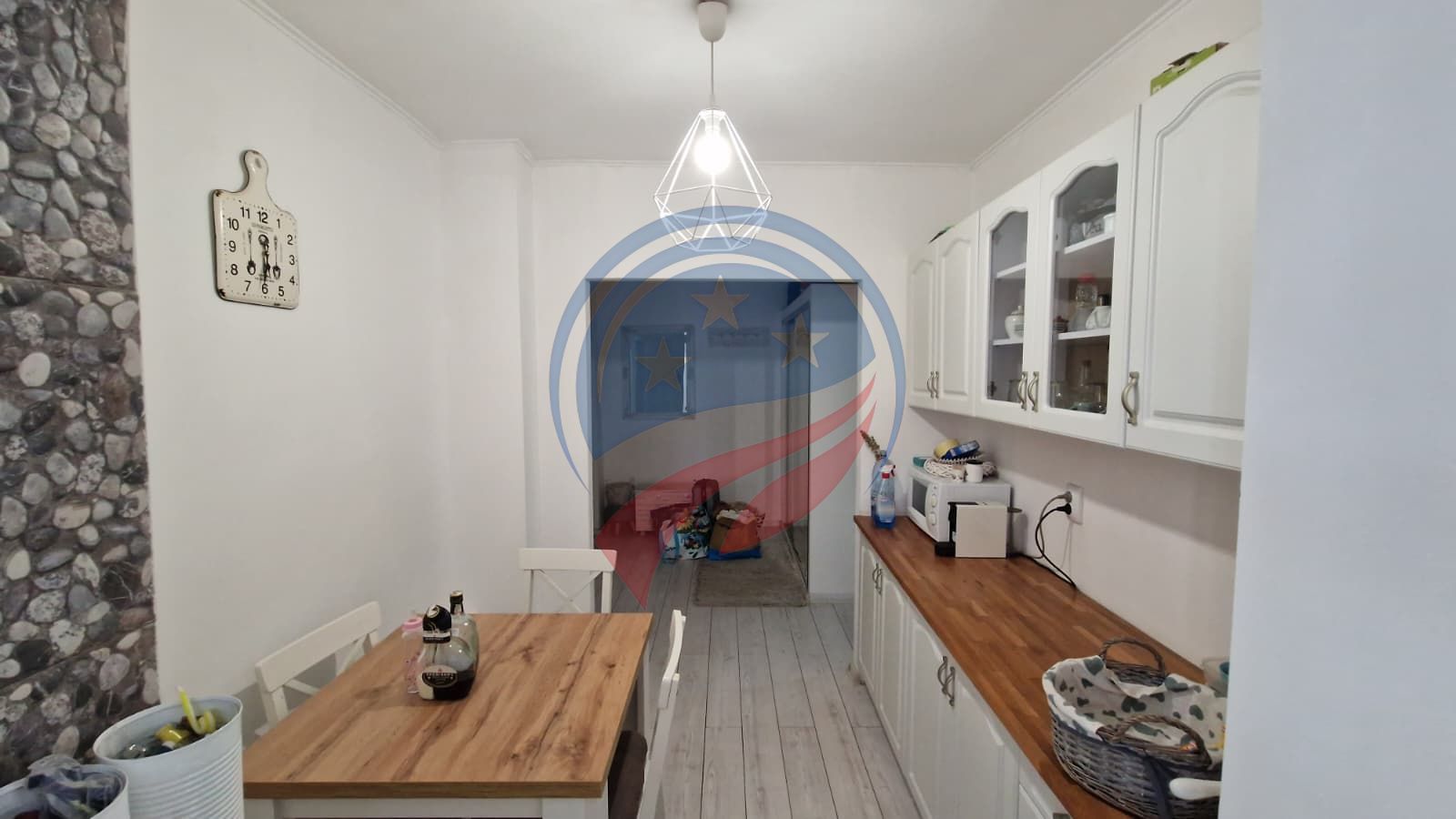 APARTAMENT 2 CAMERE DECOMANDAT, DROBETA TURNU SEVERIN , ZONA CRIHALA, ETAJ 3 / 4 - Poză 4