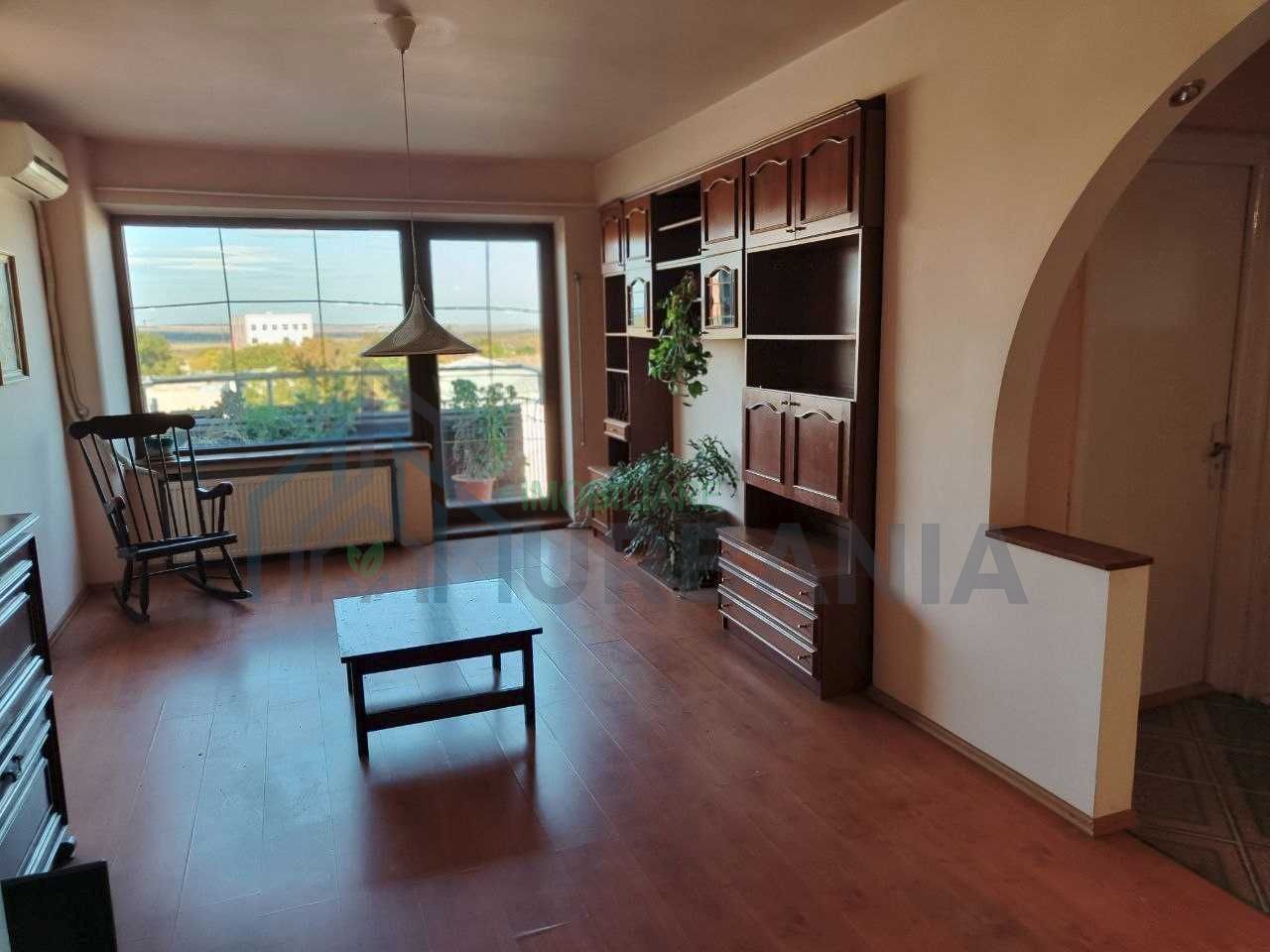 Apartament superb în Copou, vizavi de Parcul Copou - Poză 1