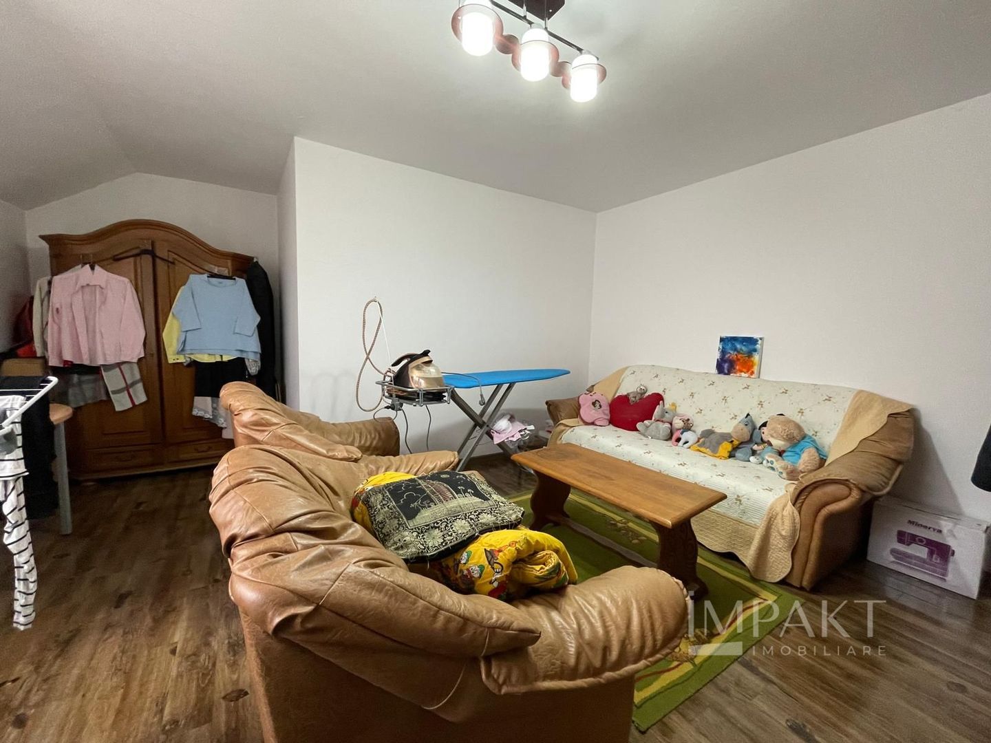 Casa  cu 4 Camere si Garaj in Cartierul Someseni, Cluj-Napoca - Poză 27