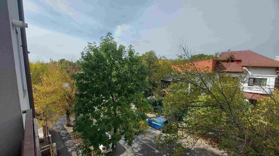 Apartament 4 camere - 3 dormitoare in Zona Urbana Bucurestii Noi - Poză 6