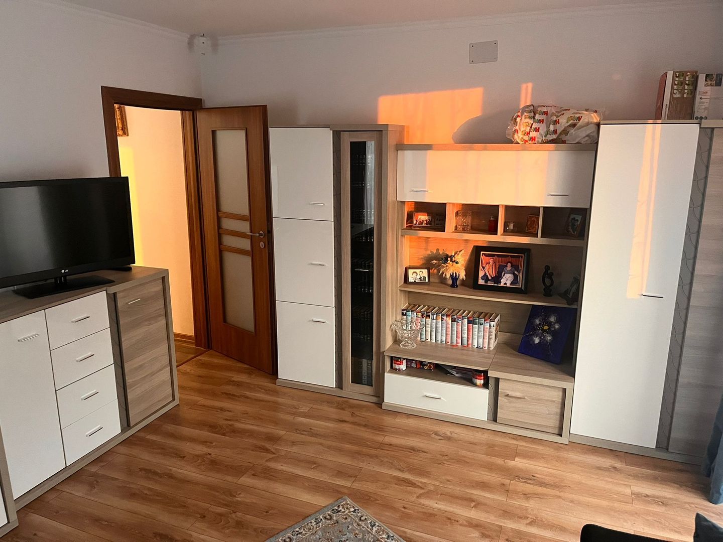 Braytim | 2 camere | Etaj 1 | Bucatarie inchisa | Centrala | Clasa energetica A - Poză 1