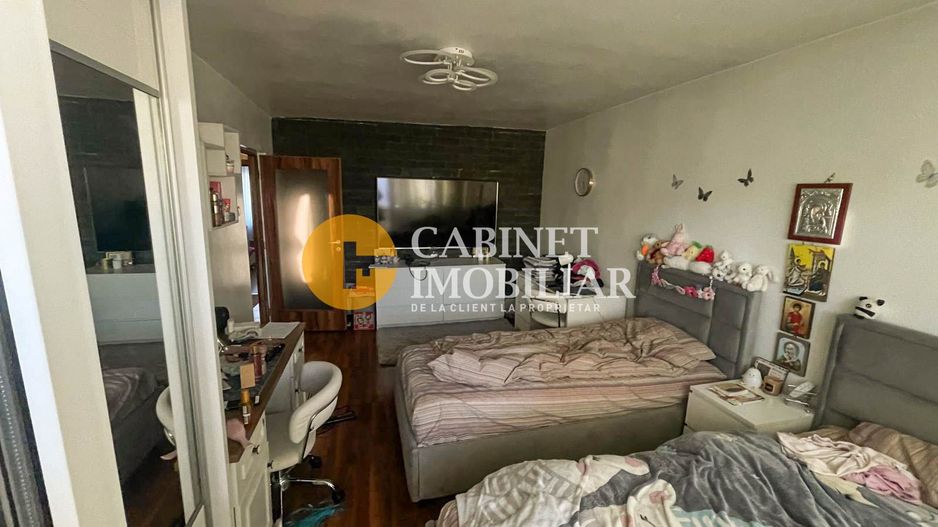 Apartament 3 camere decomandat zona Dacia - Poză 1