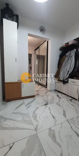 3 Camere Decomandat-Renovat- zona Alexandru cel Bun- bloc 1982 - Poză 7