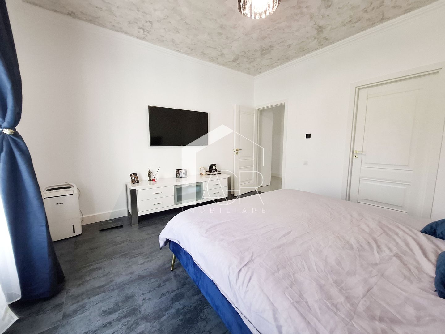 Casa cu 4 camere, parter, Targsoru Nou - Poză 11