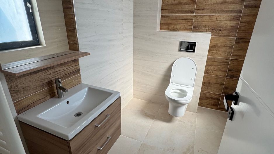 Individuala Otopeni, Odaile, curte MARE, 6 CAMERE - Poză 5
