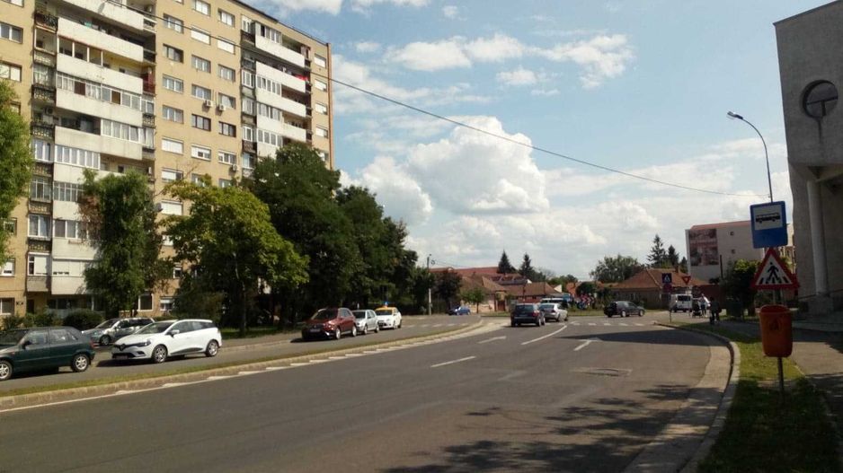 Vand Apartament cu 2 camere,zona Spitalul Judetean.I.Nou - Poză 1